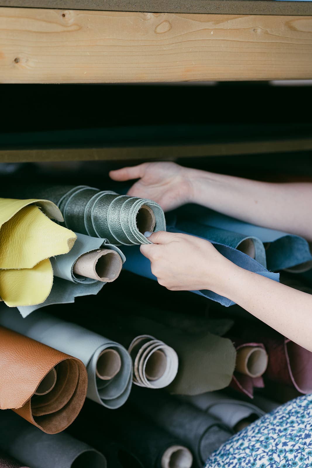 Rhe Amore - Vente Porte-clés – unisexe - Porte-clés avec pompon en cuir, fait main au Royaume-Uni10