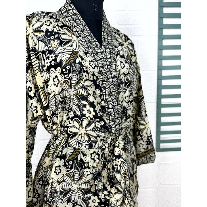 The Eastern Loom - Wholesale Kimono - Women's - Bohemian New Silk Sari Kimono Women Regal House Beach Robe