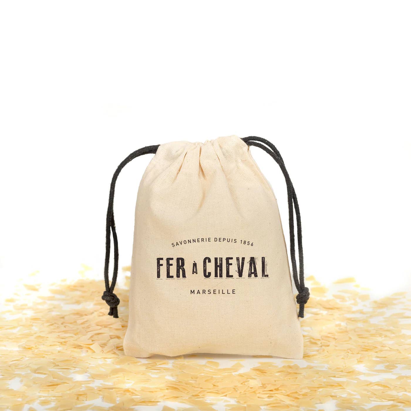 Fer à Cheval - Wholesale Laundry Detergent Powder/Pods - Vegetable Marseille Soap Chips 100g
