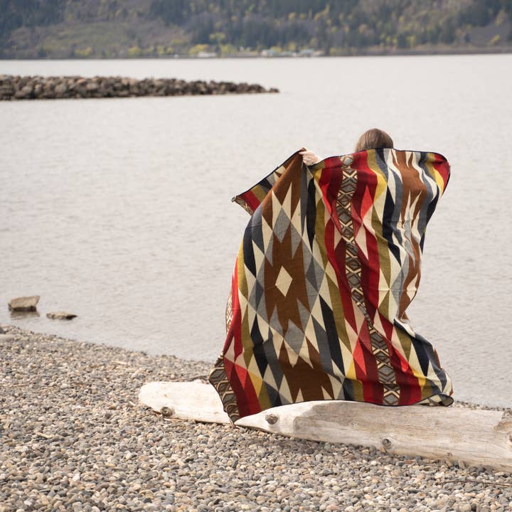 Red Thread & Co - Wholesale Throw Blanket - Tomás Blanket - Alpaca Wool Blend2