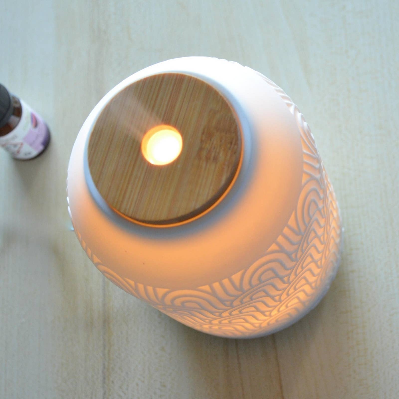 Zen'Arôme - Wholesale Electronic Diffuser - Prague Essential Oil Diffuser - Wifi Connected Device13