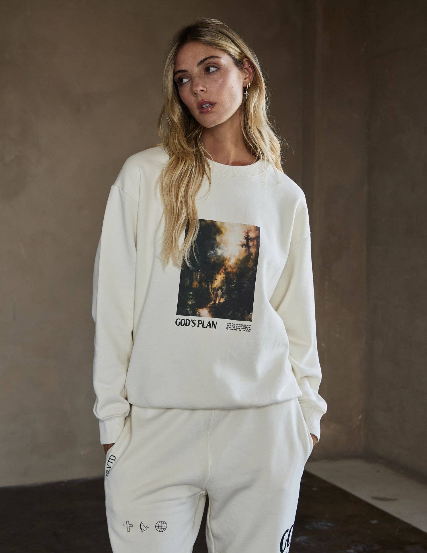 ELVTD – wholesale Sweatshirt - Unisex – God's Plan Crewneck - Alabaster1