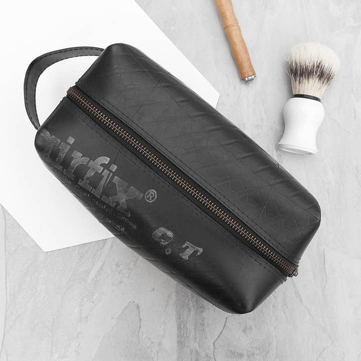 Jungley - Venta al por mayor Neceser - Hombre - Bolsa de aseo impermeable hecha con neumáticos reciclados de camión3