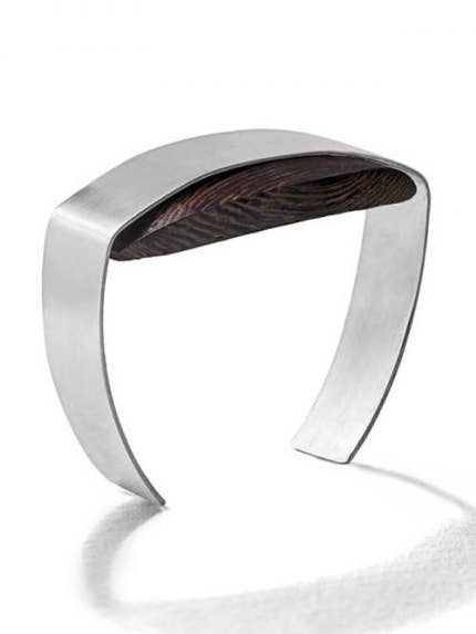 02 Armband aus Wengeholz und Silber für den Großhandel von GALERIE WENGE