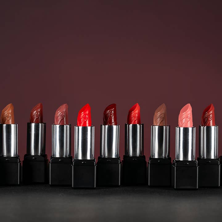 Rouge à lèvres longue durée BEL London Argan pour la vente par Eveline Cosmetics