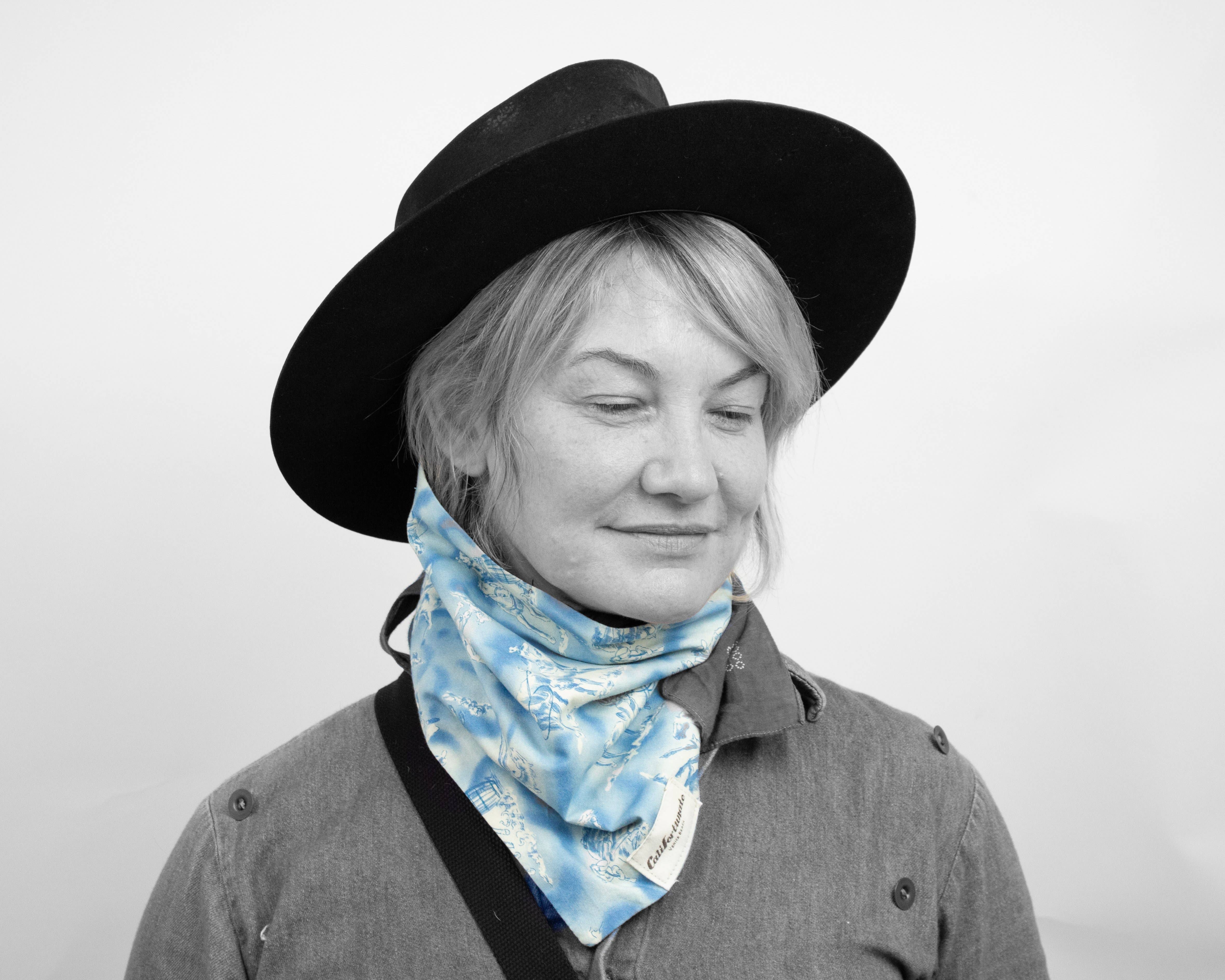 Maskdanna by Califortunate - Wholesale Protective Face Mask/Shield - MASKDANNA LIGHT BLUE COWBOY4