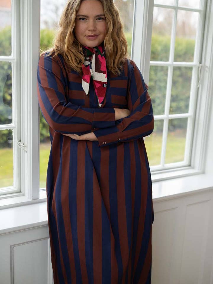 Danefae København - Wholesale Dress - Women's - Danefolk Sateen Twill Dress Dark Navy/Dark Merlot