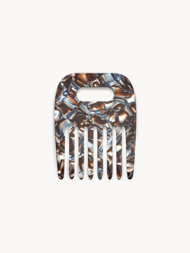 No. 4 Comb in Blue Horn for wholesale by MACHETE