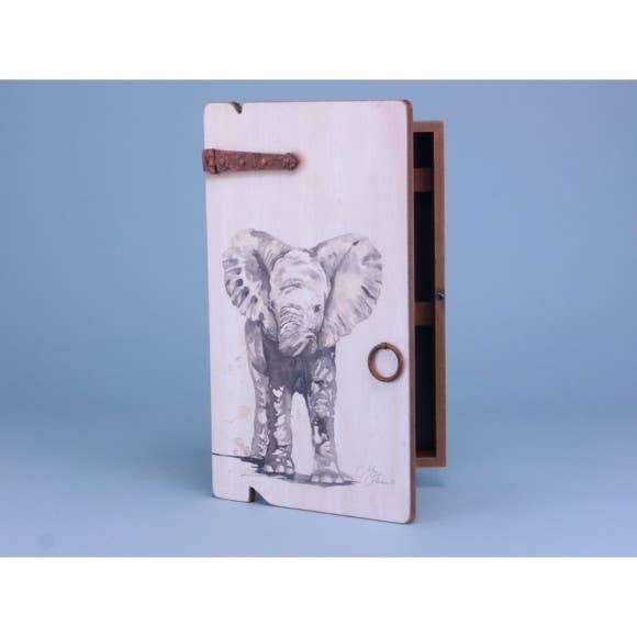 Nauticalia – wholesale Decorative box – Meg Hawkins Elephant Keybox, 34x20cm