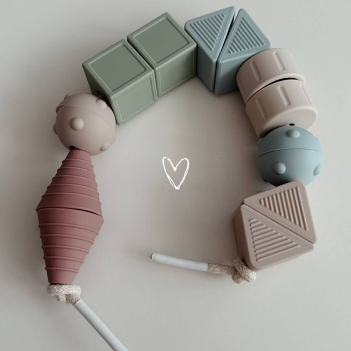 Ali+Oli - Wholesale Toy Set - Kids - Ali+Oli Montessori Lacing Toy – 14 Soft Color Silicone Beads6