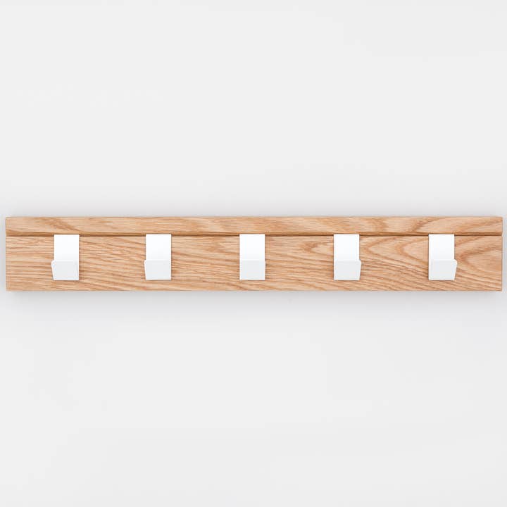 45 - Appendiabiti in rovere per la vendita all'ingrosso da parte di John Green