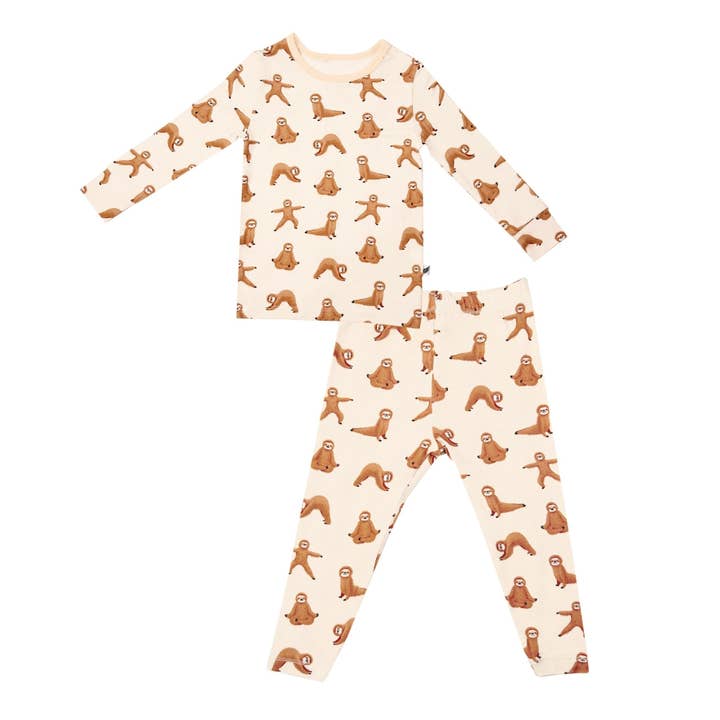 Free Birdees - Wholesale Sleepwear Set - Kids - Shaggy Yoga Sloth Long Sleeve Pajama Set (2T-12Y)