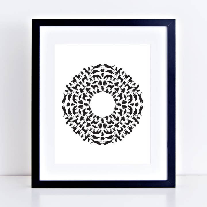 Mandala imprimé Lab Puppy pour la vente par Creative Monsoon