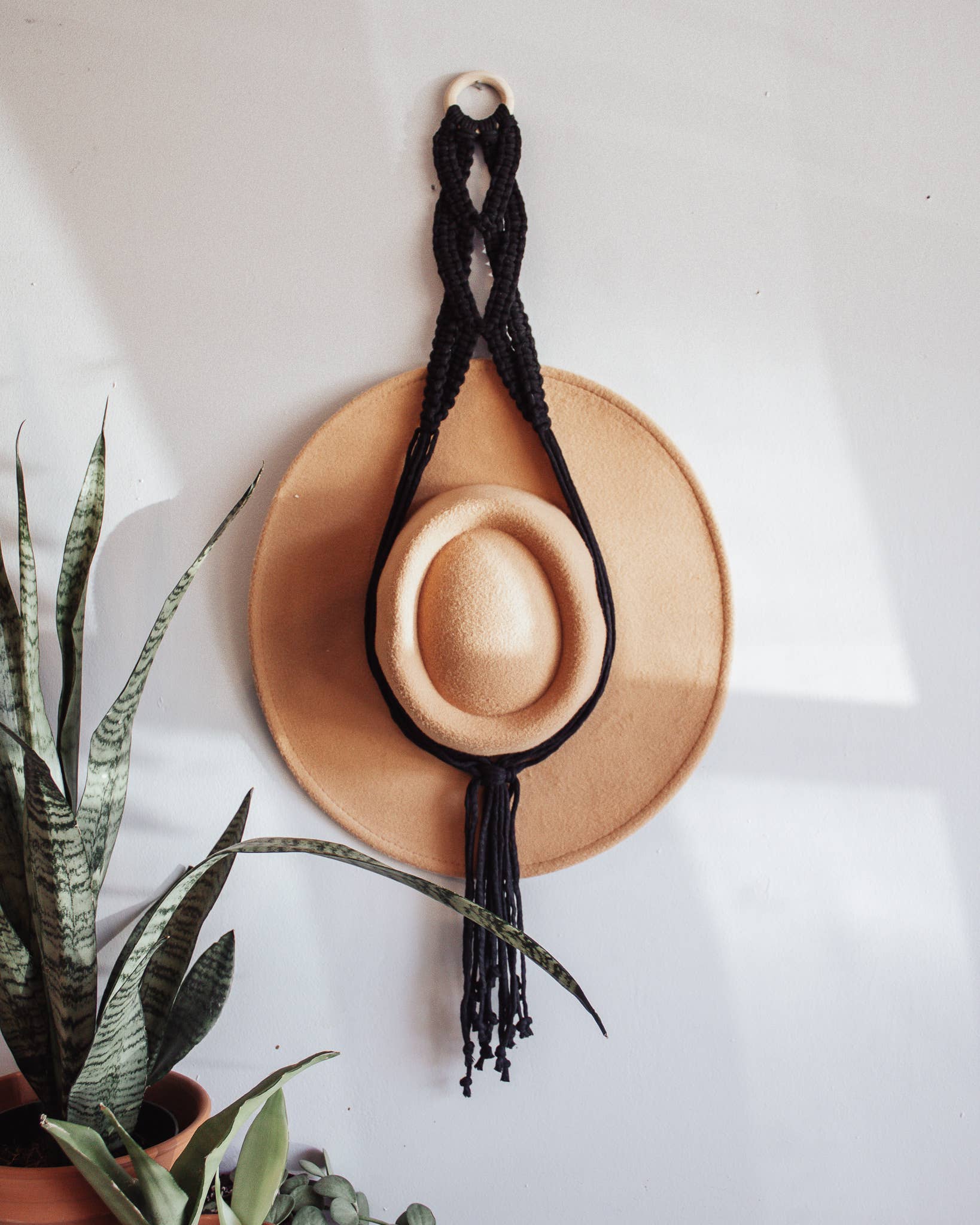 Modern Bo Studio - Wholesale Hat Rack - "Rori" - Macrame Hat Hanger5
