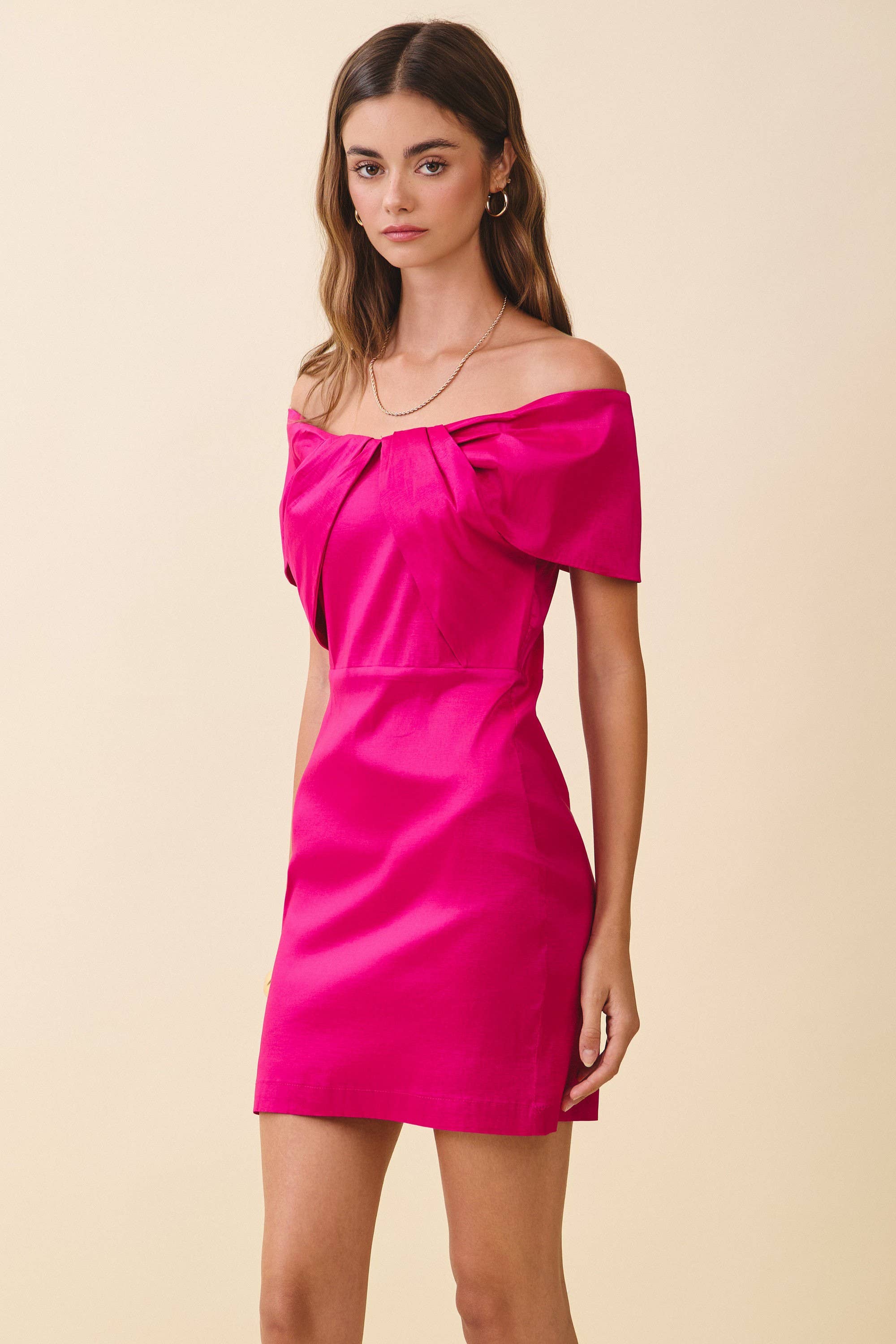 TCEC - Vente Robe – femme - CD06458-Robe à Épaules Dénudées avec Col Replié Statement3