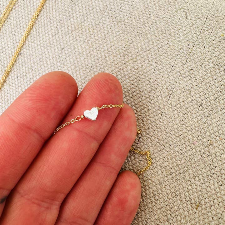 Notions of Lovely – Engroshandel Halskæde med vedhæng – Pixie hjerteskæde i 14k forgyldt og fin sølv1