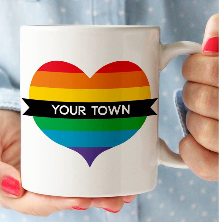 Personalisierter City-Becher - Pride Heart für den Großhandel von Rock Scissor Paper