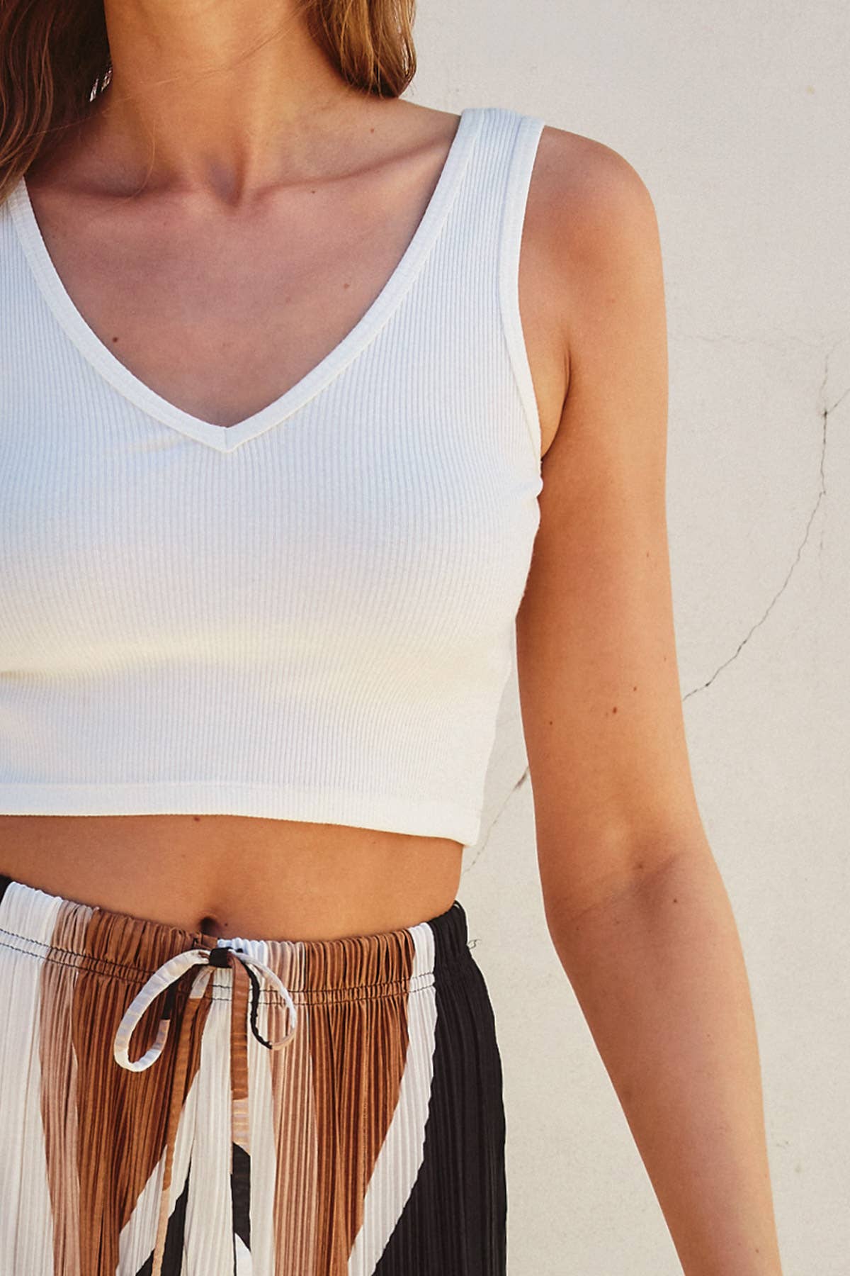 Dress Forum – Engroshandel Tanktop – Kvinder – FT6522 Ribbet Strik Beskåret Tank Top (1)4