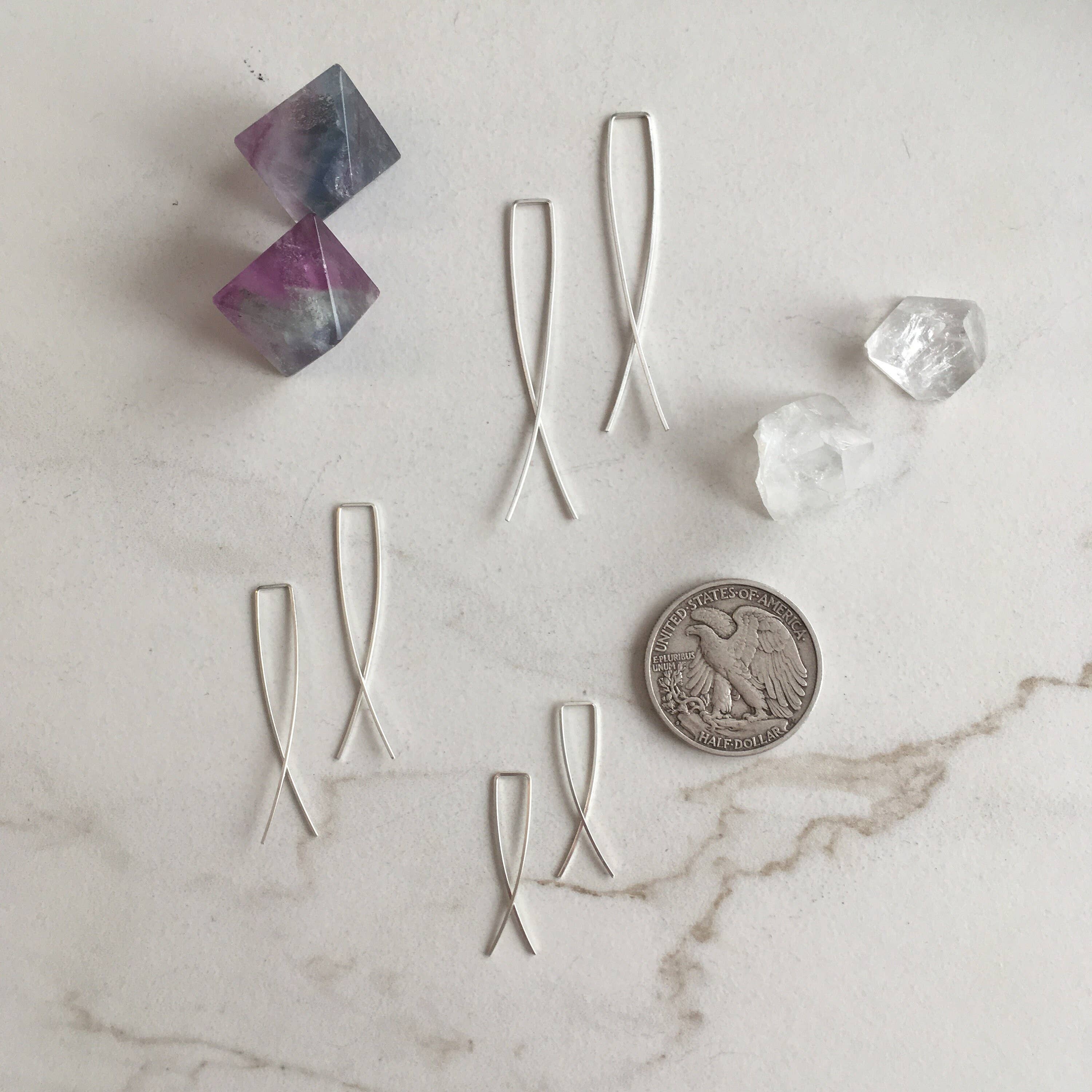 Prism Jewels – wholesale Hängande örhängen – Twist örhängen moderna minimalistiska gängare i guld, silver eller roséguld1