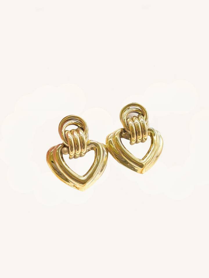 Boucles d'oreilles cœur entrelacé – Boucles d'oreilles Heart Loop pour la vente par GioLì Jewels