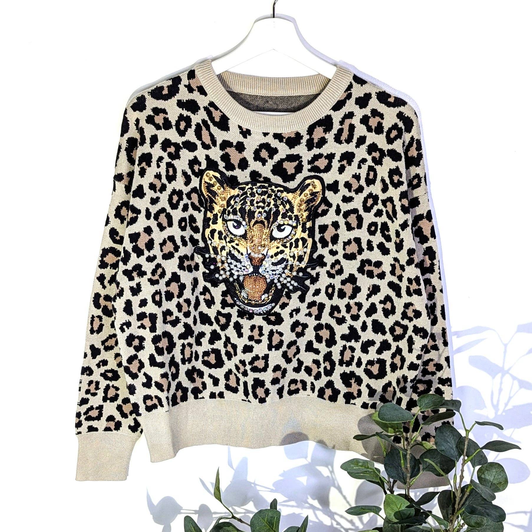 Tempest Designs - Wholesale Sweatshirt - Women's - Luxe knitted animal design jumper with tiger embroidery patch on front