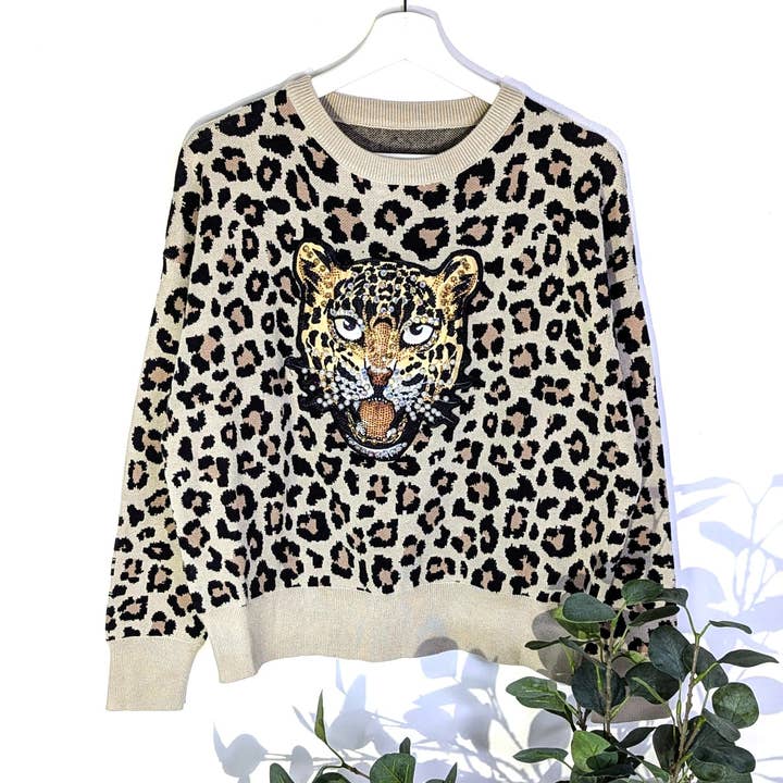 Tempest Designs - Wholesale Sweatshirt - Women's - Luxe knitted animal design jumper with tiger embroidery patch on front0