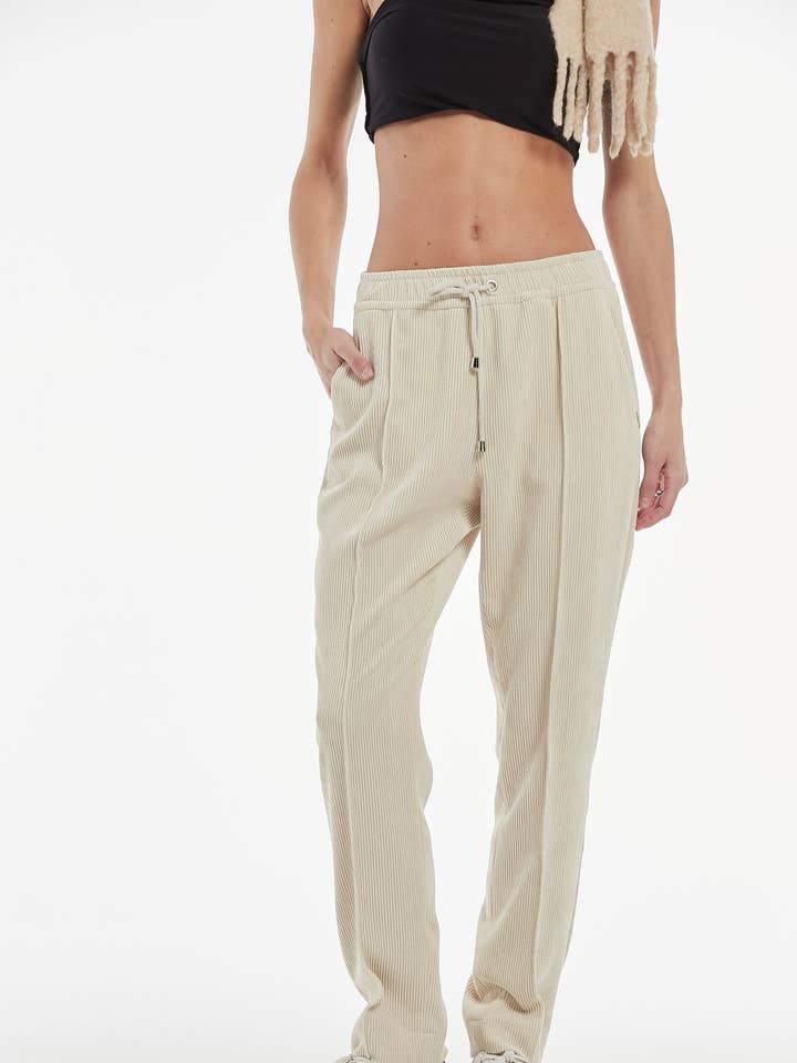 Pantalone Ramon Pana Stretch per la vendita all'ingrosso da parte di OKY