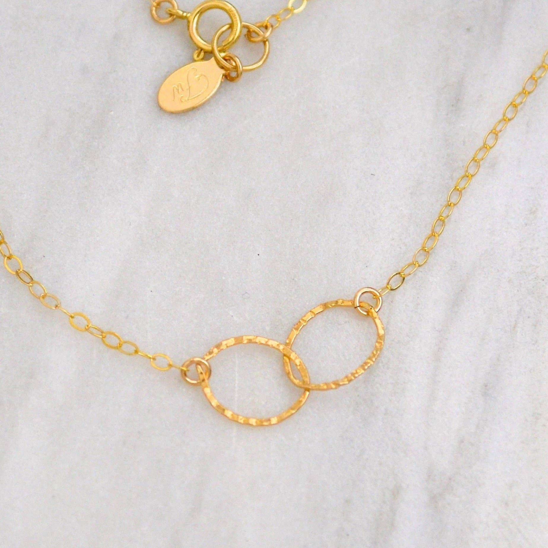 Foamy Wader – Engroshandel Halskæde med vedhæng – Infinity halskæde - forbundet cirkel infinity charme halskæde0