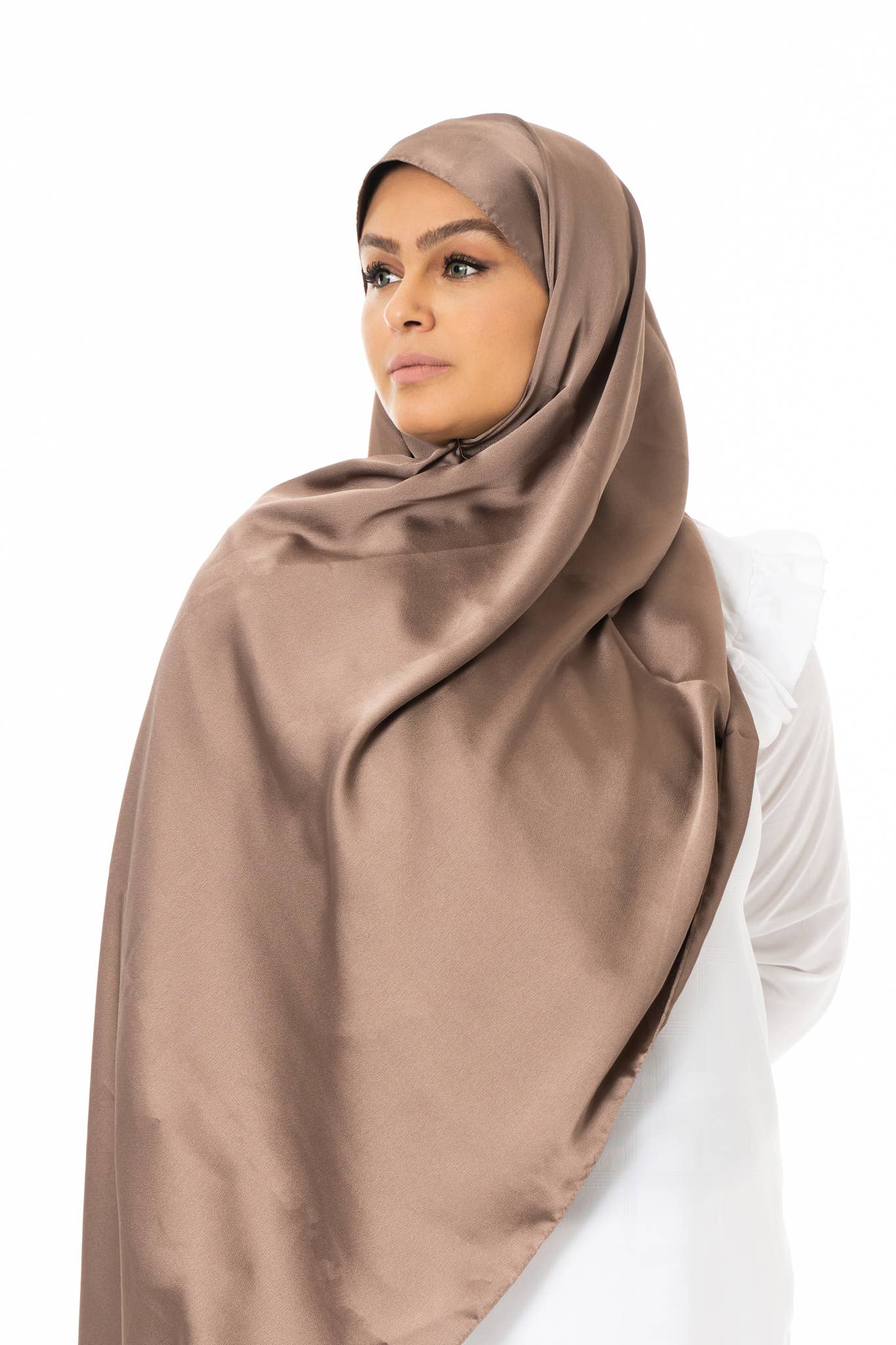 Sultana.R - Wholesale Hijab - Women's - Dubai satin hijab9