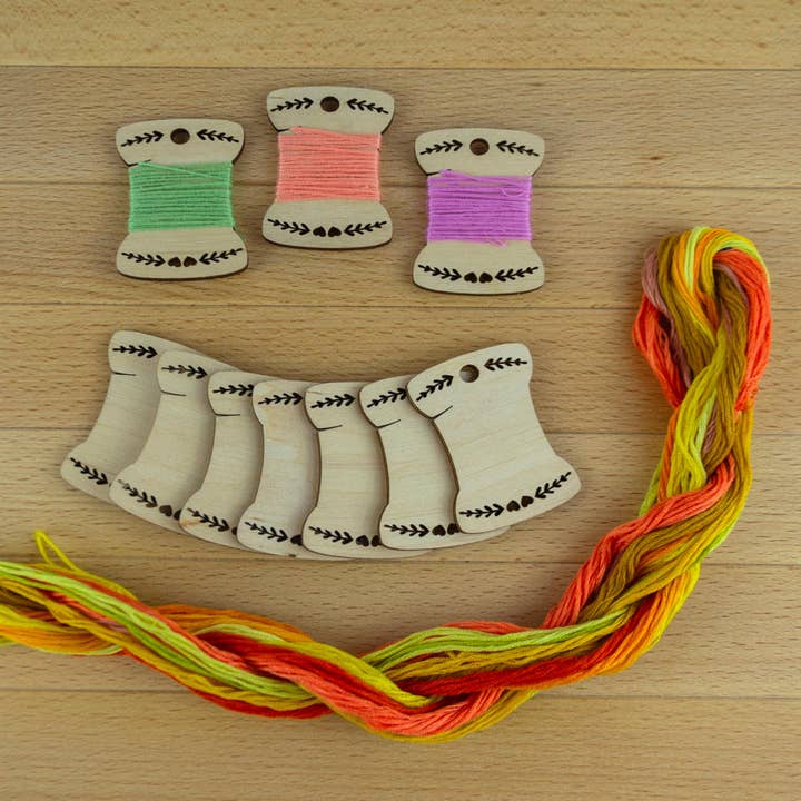 Wooden thread bobbins for embroidery floss storage BB-004 for wholesale by Embroidery craft