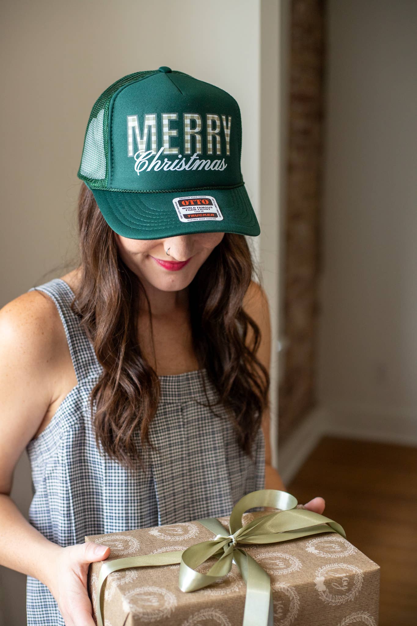 Hartland Goods – wholesale Truckerkeps – Dam – God jul Truckerhatt3