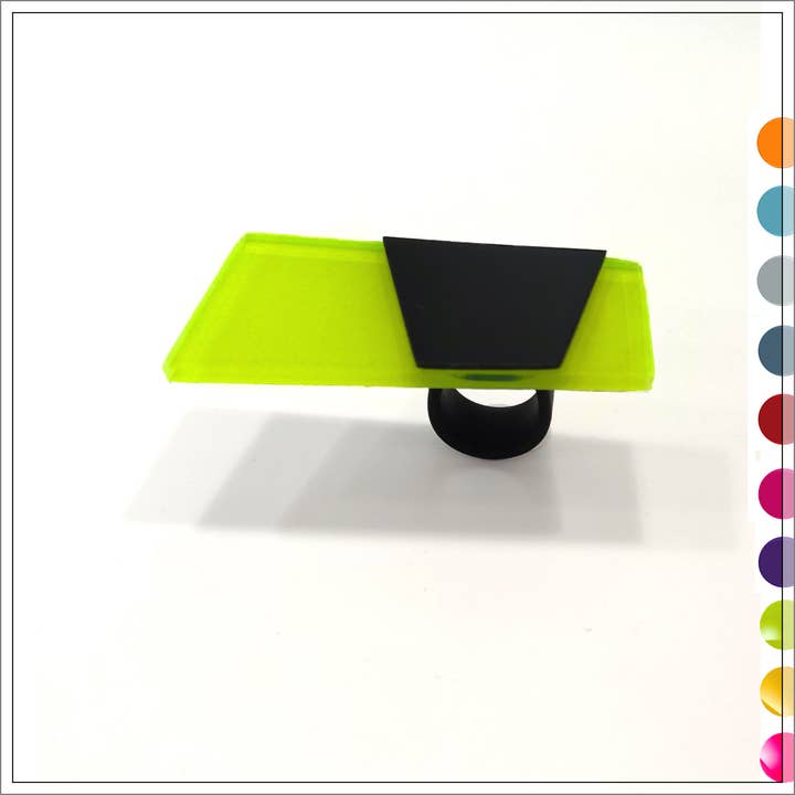 DARRYL LG Acrylring LUSH GLOW Linie für den Großhandel von ALEX+SVET