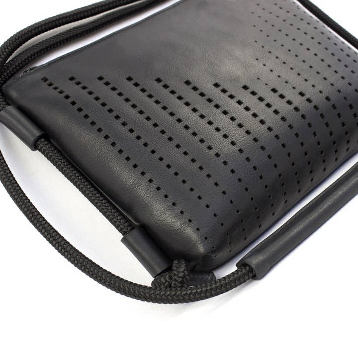 MIMIKRI Design - Wholesale Crossbody Bag - Women's - DINA' leather small shoulder / crossbody bag6