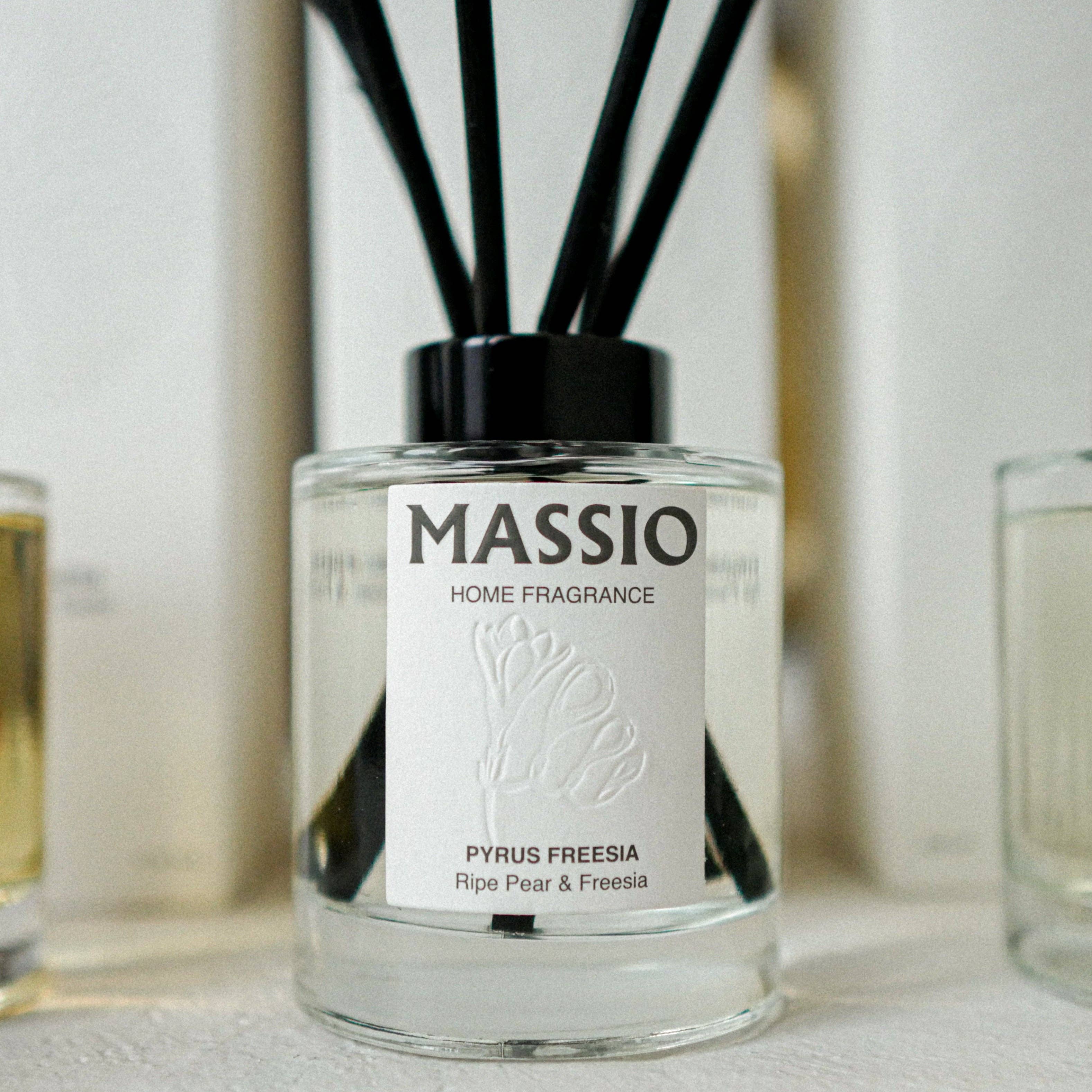 Massio Concept - Venta al por mayor Difusores de palitos - Difusor de Varillas Pyrus Freesia (200 ML)1
