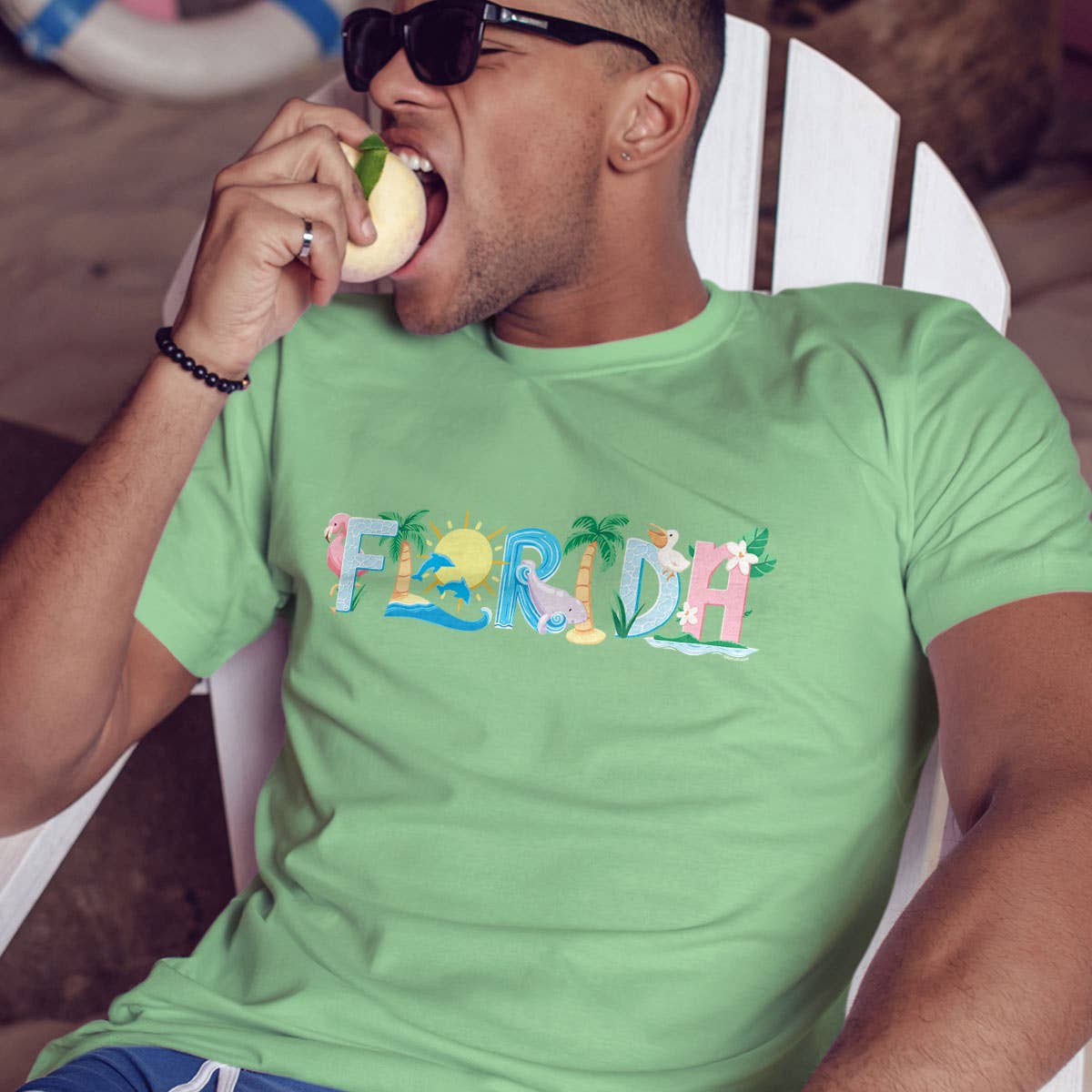 RetroPlanet - Wholesale T-Shirt (Graphic) - Unisex - Florida Whimsical Animals T-Shirt Adult Unisex Cotton S-2X2