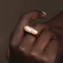 Folie à Trois – wholesale Cocktail/Statement Ring – La Mer RING3