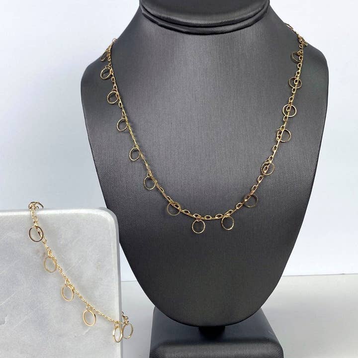 Collier en ensemble de cercles délicats fantaisie en or rempli 18k de 24 pouces de long et bracelet de 8 pouces Fournitures de bijoux en gros pour la vente par DIJU Jewelry