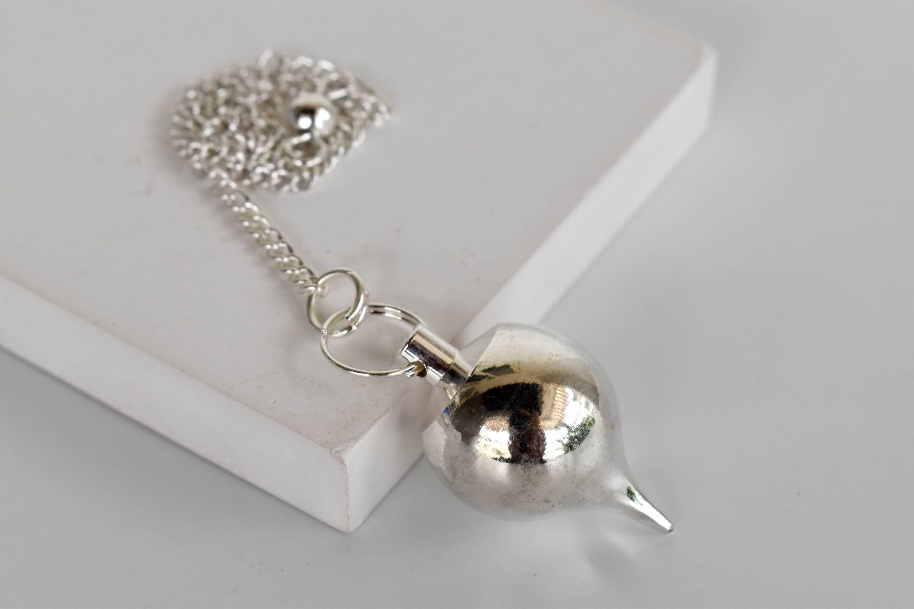 Soothing Crystals - Wholesale Meditation Supplies - Brass Golden Metal Pendulums, Solid Silver Ball Pendulum4
