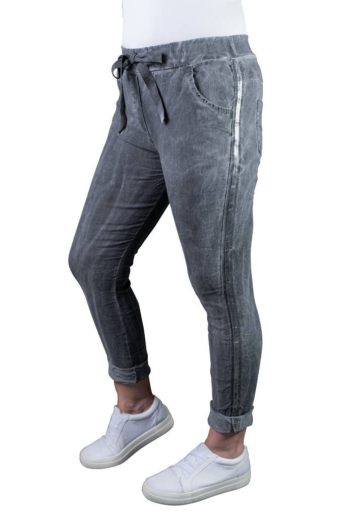 TINA Stephens Italy/Tees By Tina - Vendita all'ingrosso Pantalone - Donna - Pantaloni da smoking a righe in raso Kendyl (PL136)6