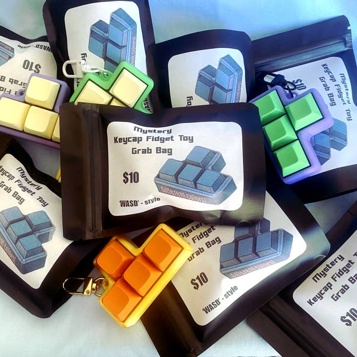 Minomino - Wholesale Fidget Toy - Kids - Mystery Keycap Fidget Toy Gacha Bag: WASD Style