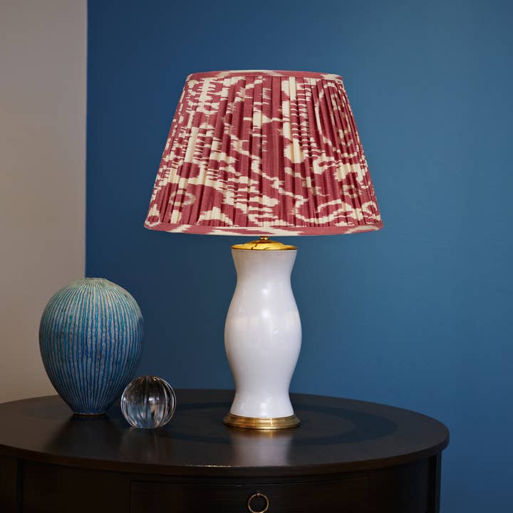 Rosanna Lonsdale – wholesale Lampshade – BURNT RED AND CREAM IKAT LAMPSHADE