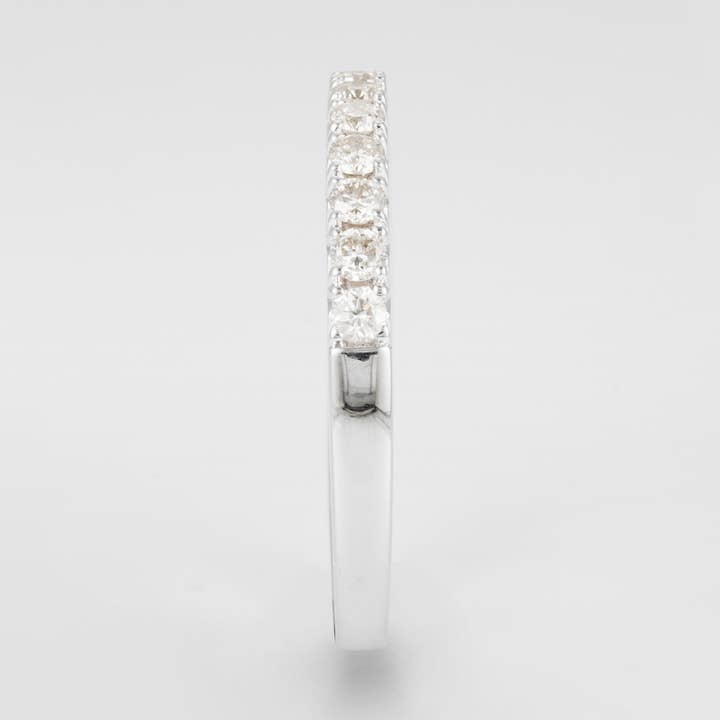 LR0180 pour la vente par Dialust Inc.