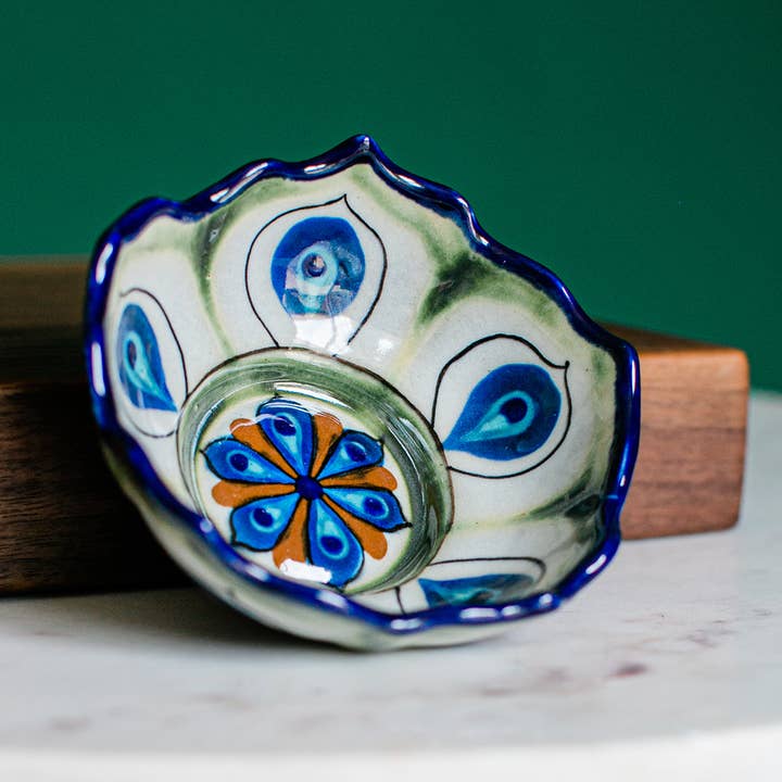 Lotus Bowl Small Verde for wholesale by Lucia's Imports