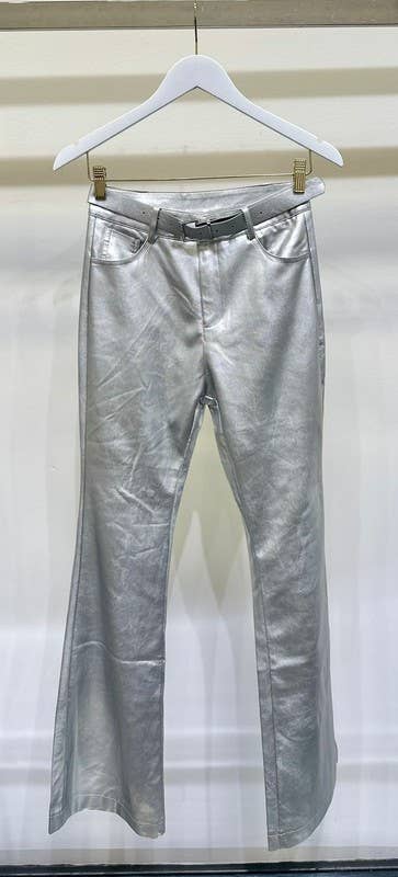 VENTI6 – Engroshandel Bukser - Dame – BELL BOTTOM FLARE PU BUKSER MED BÆLTE (92001-PU)2