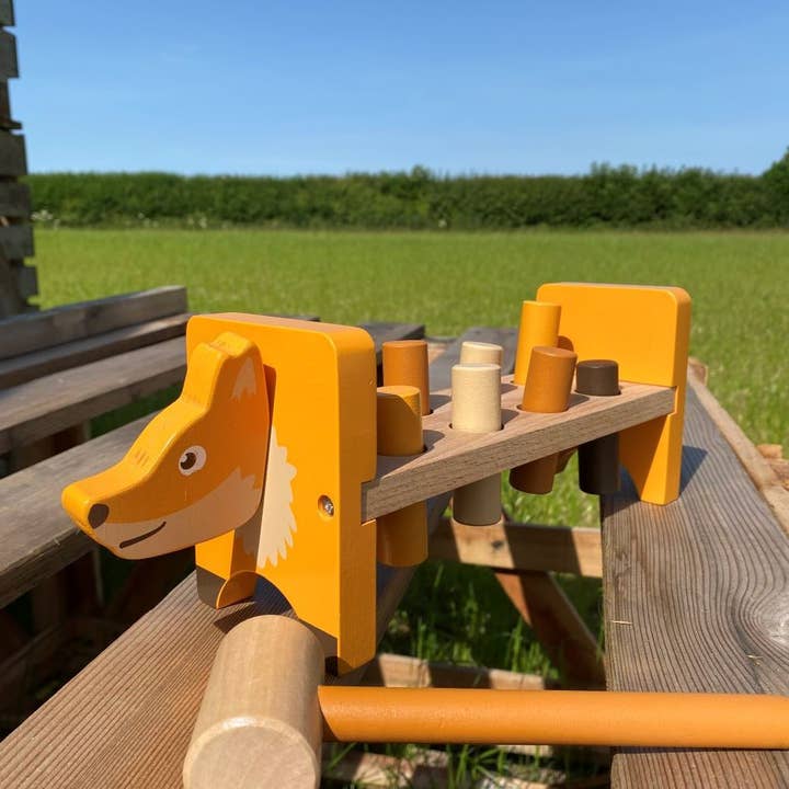 Inside Out Toys – wholesale Wood toy – Child – Woodland Fox Hammer Bench3