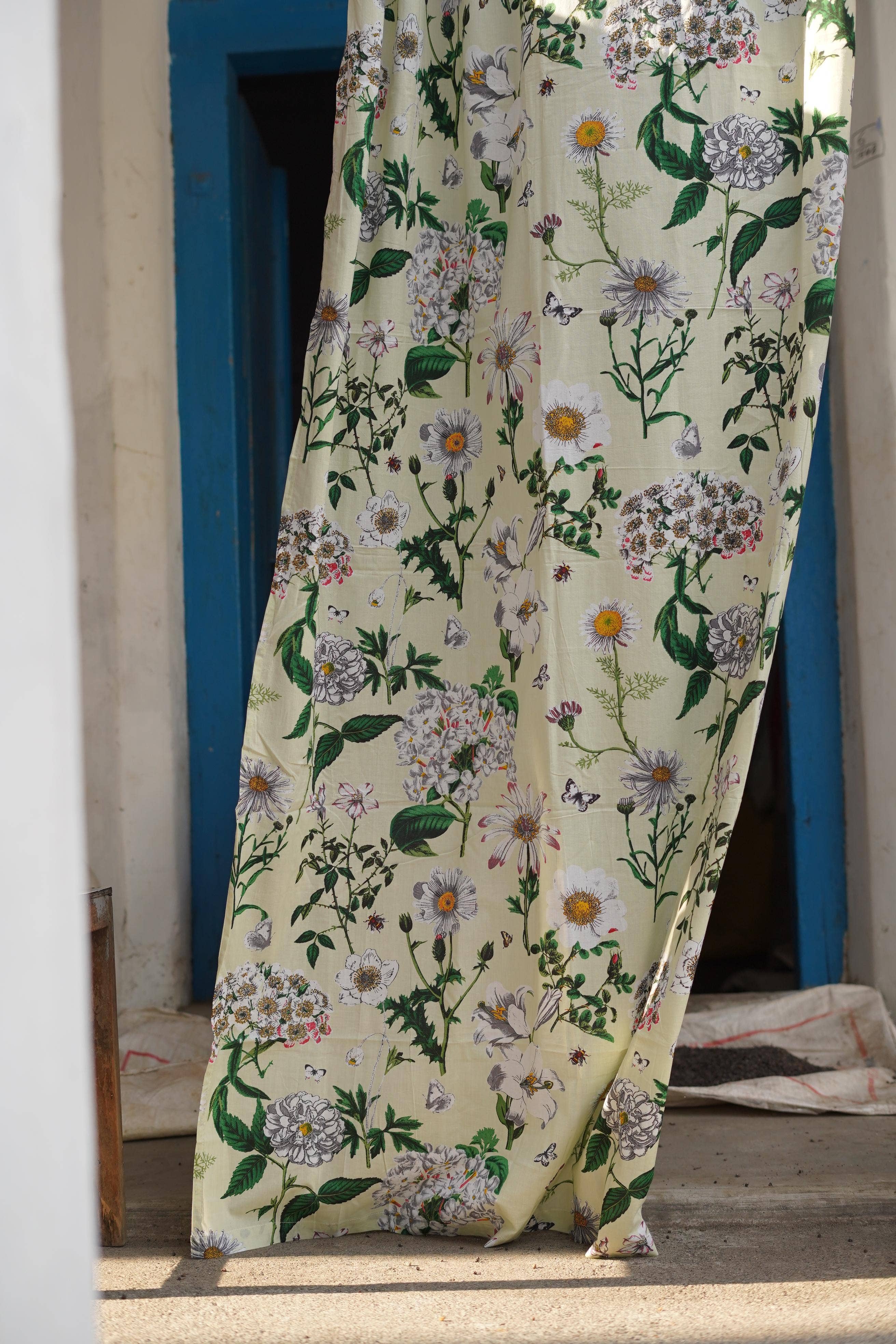 Annahmol - Wholesale Curtain - Vintage Inspired Botanical Sheer Curtains: Assorted Prints60