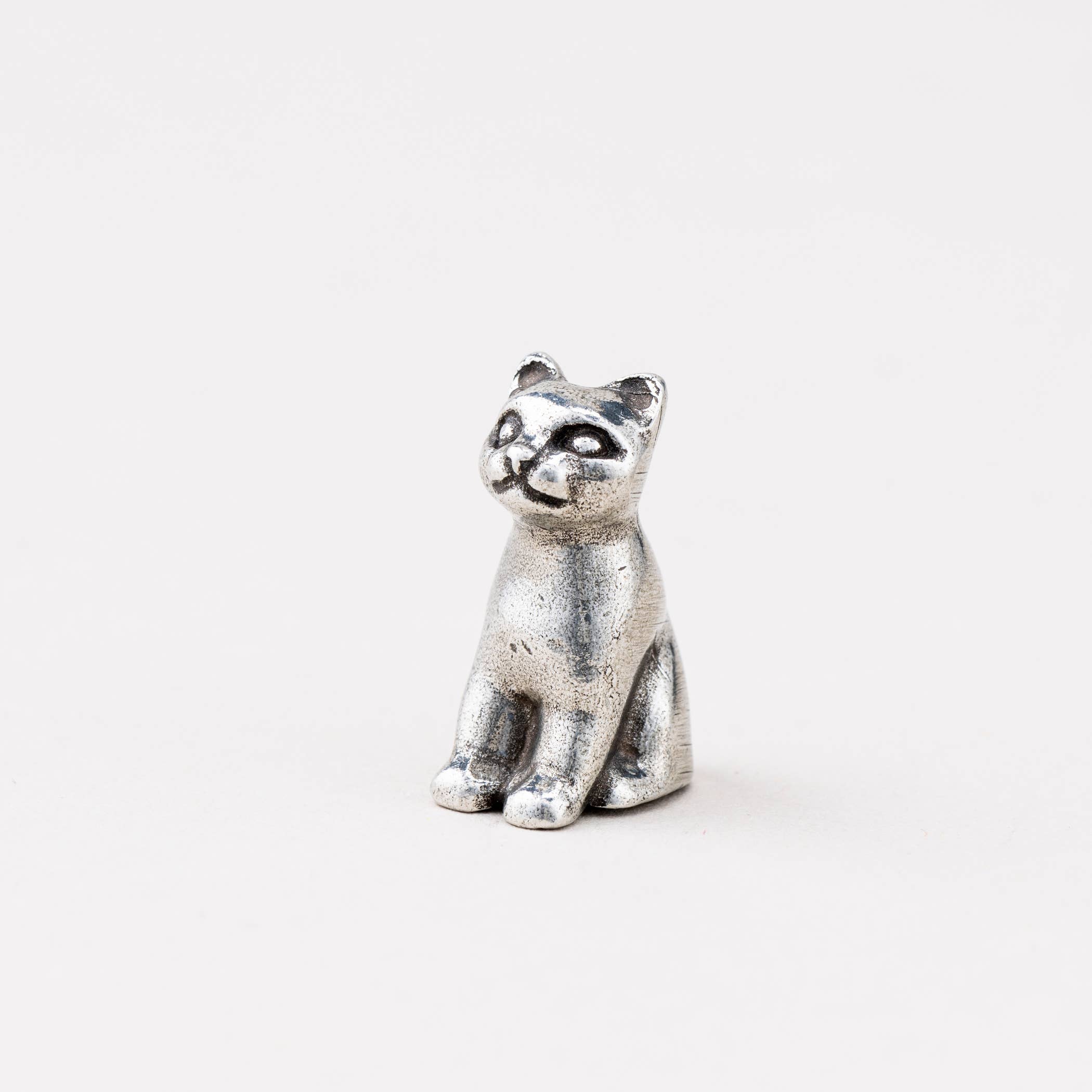Danforth Pewter - Wholesale Decorative Figurine - Cat Netsuke