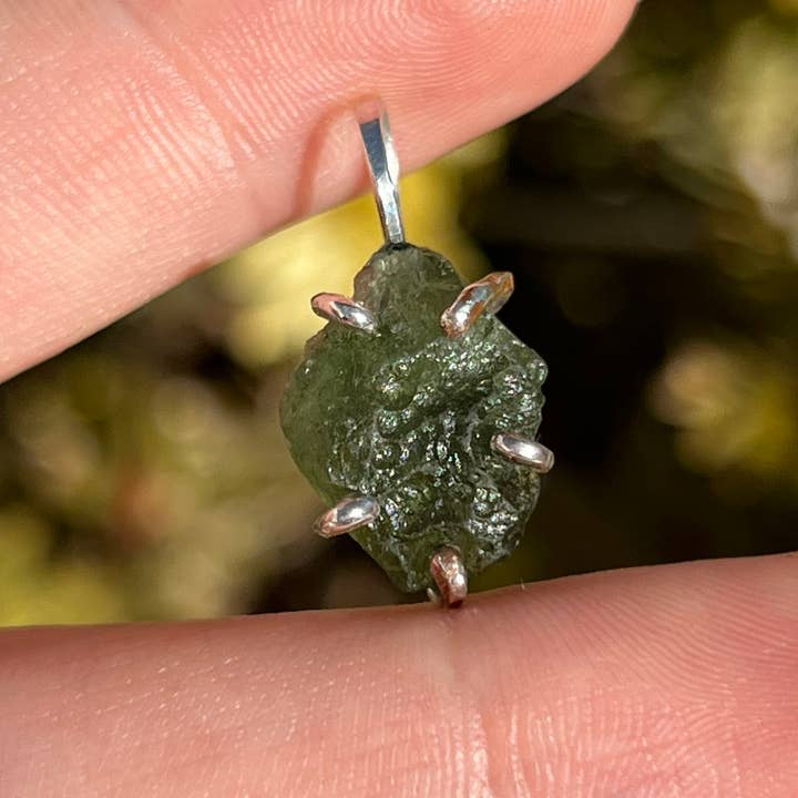 Sunday's Jewels - Wholesale Individual Charm/Pendant - Prong Set Pendant - Wire and Gemstone Jewelry1