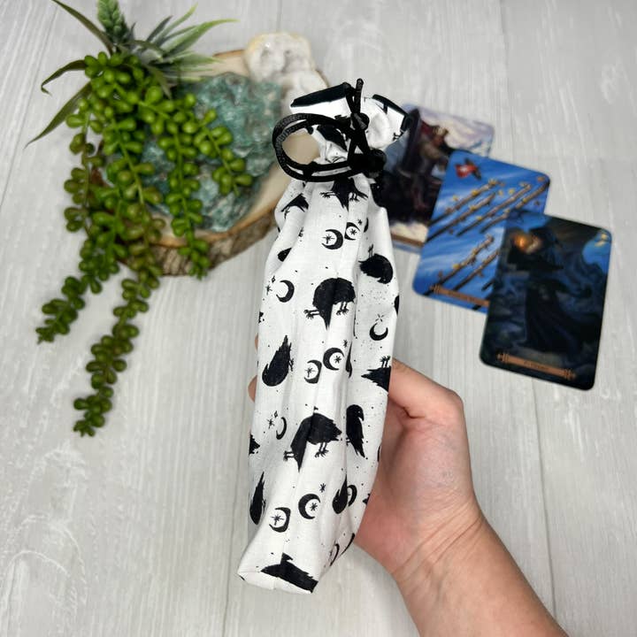 Threads of Tarot - Wholesale Pouch - Women's - Crow Tarot Card Bag 5
