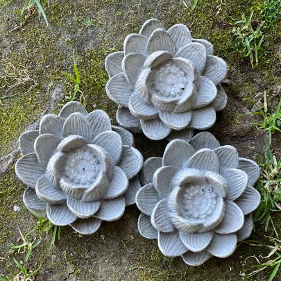 Backyard Stone Art - Vendita all'ingrosso Ornamenti/decorazioni per esterni - Fiore in cemento, ninfea di loto, 7,6 x 3,8 cm6